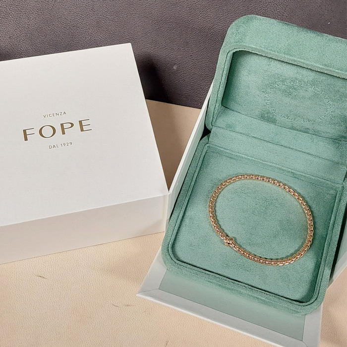 Fope_Armband_BR730BBRNL_Ros_Goud_18K_Tweedehands_96267-2445_Juwelier_Clem_Vercammen-7.jpg