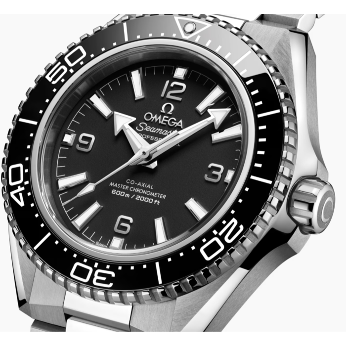 273788_01_Omega_Seamaster_Planet_Ocean_21730422101001_Juwelier_Clem_Vercammen-4.png