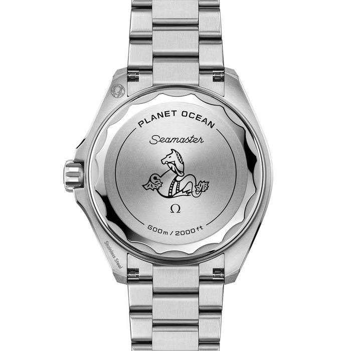 273792_01_Omega_Seamaster_Planet_Ocean_21730422101003_Juwelier_Clem_Vercammen_3.jpg