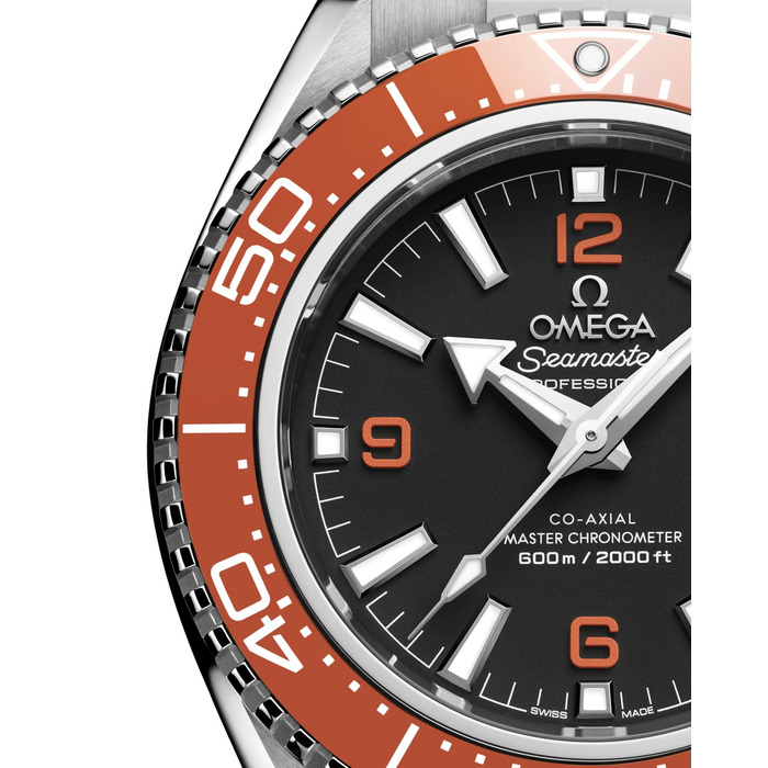 273790_01_Omega_Seamaster_Planet_Ocean_21732422101004_Juwelier_Clem_Vercammen_4.jpg