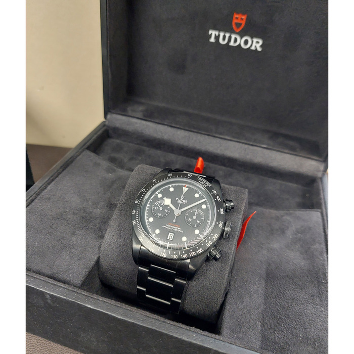 Tudor_Black_Bay_Chrono_Dark_79360DK_Limited_Edition_Tweedehands_96883-1092_Juwelier_Clem_Vercammen-20.jpg