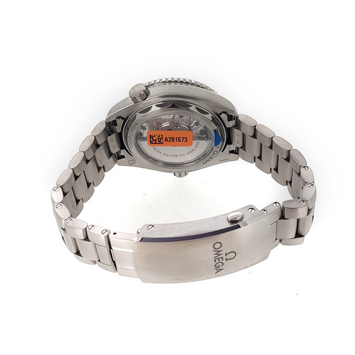 Omega_Seamaster_Planet_Ocean_21590442199001_Tweedehands_96981-1095_Juwelier_Clem_Vercammen-14.jpg