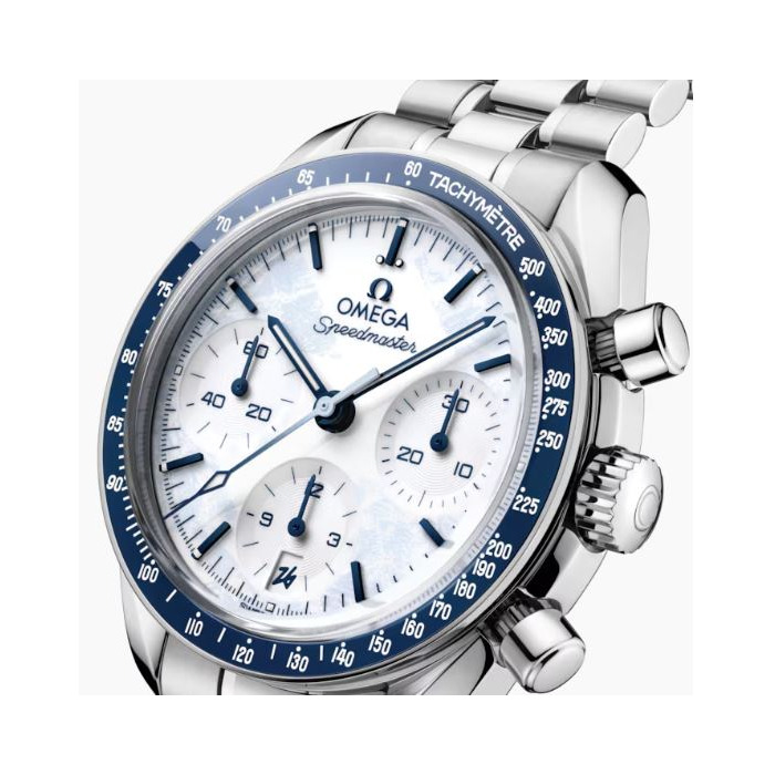 273995_01_Omega_Speedmaster_Milaan_Cortina_2026_52230385004001_Juwelier_Clem_Vercammen-4.jpg
