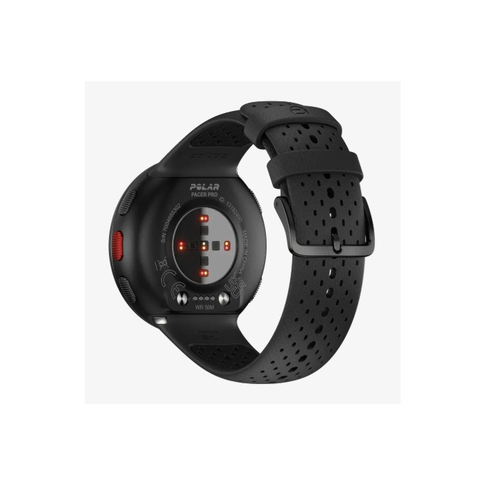 273263_01_Polar_Pacer_Pro_Black_Clem_Vercammen_3.jpg