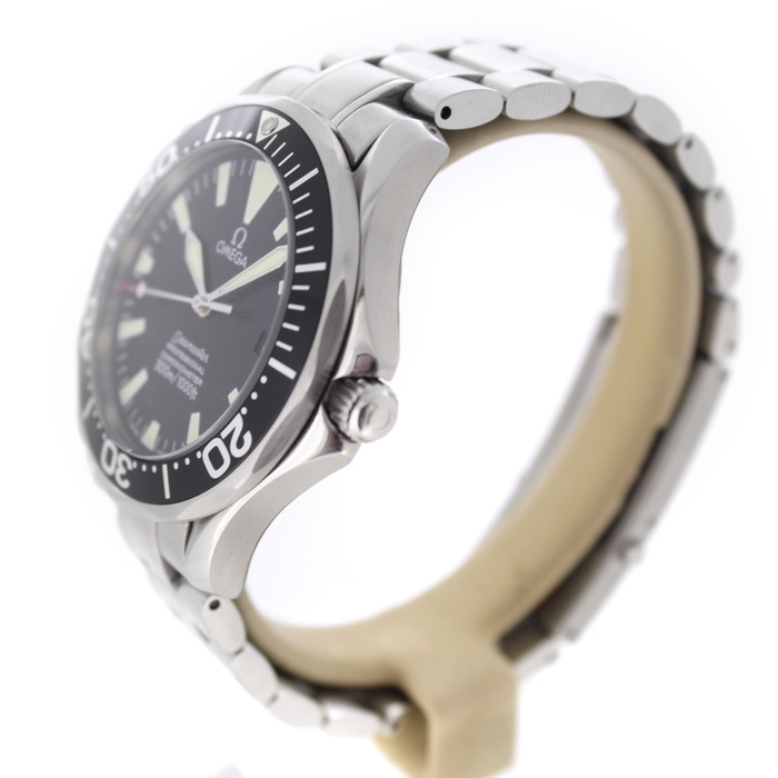 Omega_Seamaster_22545000_Tweedehands_97247-1098_Juwelier_Clem_Vercammen-6.jpg