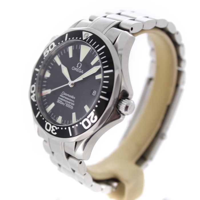 Omega_Seamaster_22545000_Tweedehands_97247-1098_Juwelier_Clem_Vercammen-5.jpg