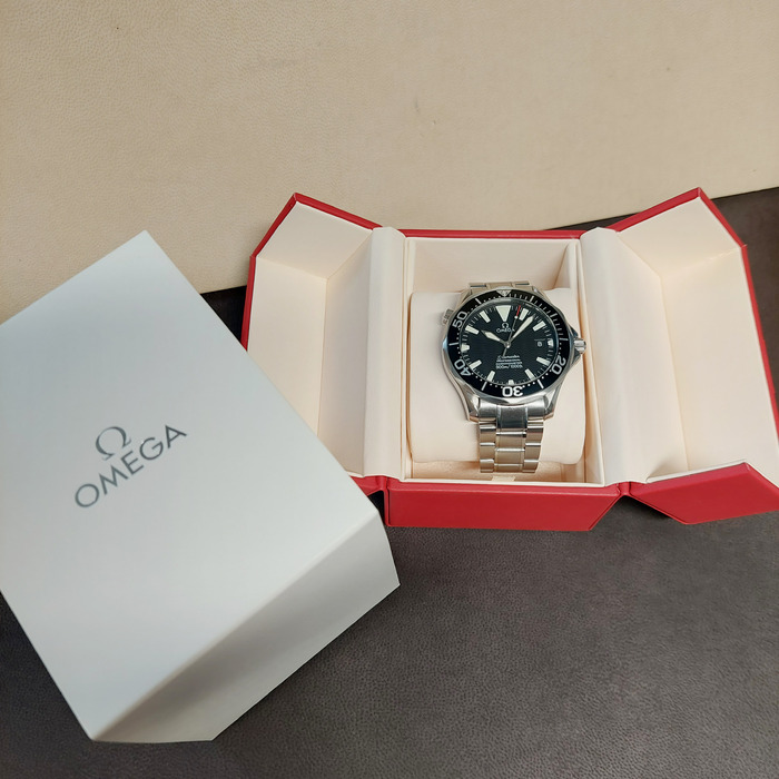 Omega_Seamaster_22545000_Tweedehands_97247-1098_Juwelier_Clem_Vercammen-12.jpg