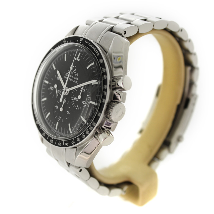 Omega_Speedmaster_Moonwatch_35705000_Tweedehands_97045-1102_Juwelier_Clem_Vercammen-5.jpg