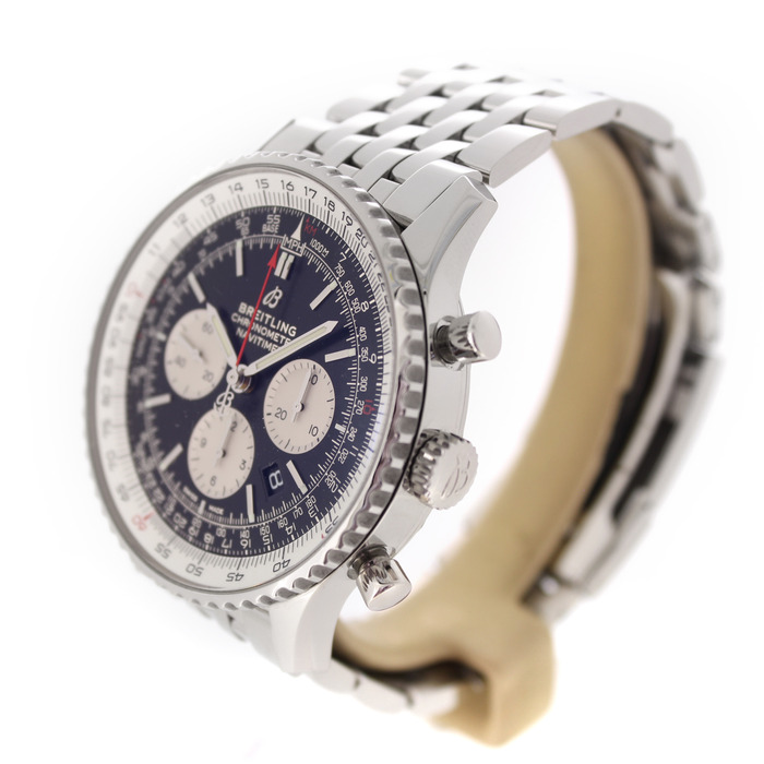 Breitling_Navitimer_B01_AB0127211B1A1_Tweedehands_97696-1106_Juwelier_Clem_Vercammen-5.jpg