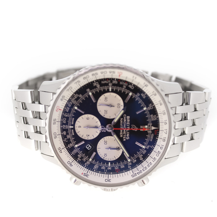 Breitling_Navitimer_B01_AB0127211B1A1_Tweedehands_97696-1106_Juwelier_Clem_Vercammen-12.jpg