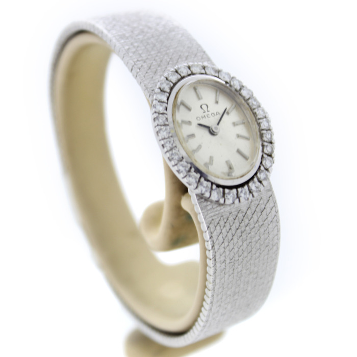 Omega_Witgoud_18K_Briljanten_Tweedehands_98362-2007_Juwelier_Clem_Vercammen-8.jpg