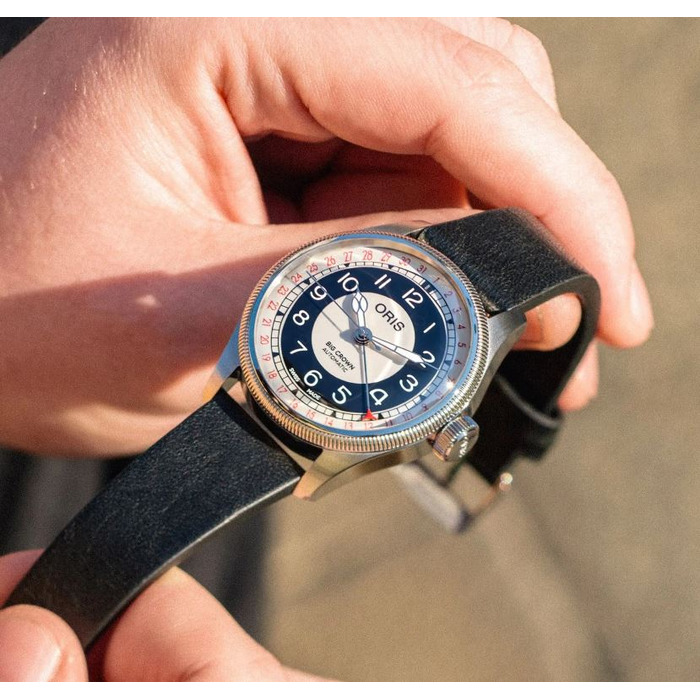 274852_01_Oris_Big_Crown_Bullseye_0175477794061-0751925_Juwelier_Clem_Vercammen-7.jpg