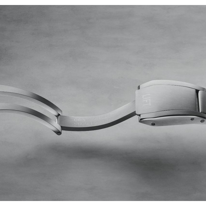 275023_01_Oris_Pro_Pilot_Date_0173378054164-0782004LC_Juwelier_Clem_Vercammen-12.jpg