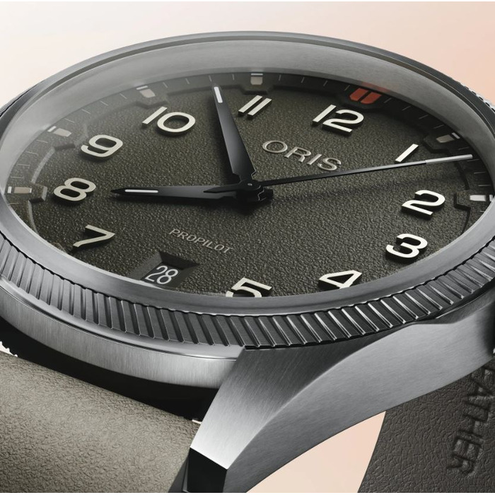 275024_01_Oris_Pro_Pilot_Date_0173378054167-0762016LC_Juwelier_Clem_Vercammen-10.jpg