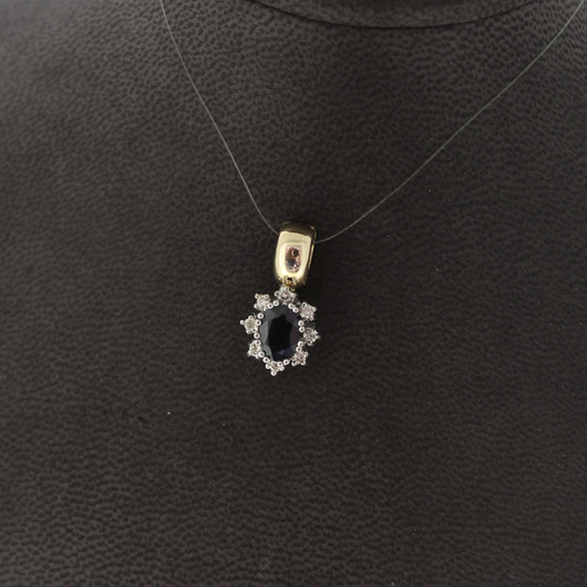 Juweel Hanger Bicolor wit-geelgoud 14 karaat briljanten en saffier '99007-3043-TWDH' Juweel Hanger Bicolor wit-geelgoud 14 karaat briljanten en saffier '99007-3043-TWDH'