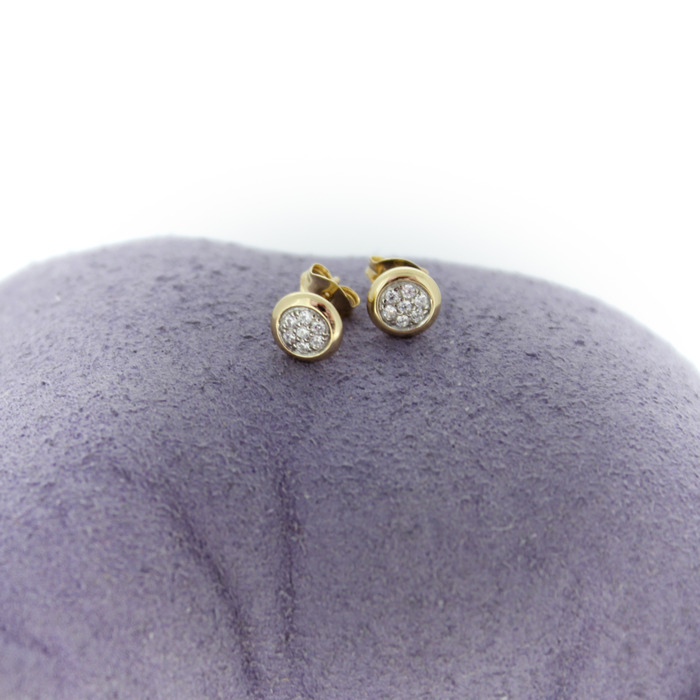 Oorstekers_Geelgoud_9Karaat_Briljanten_Tweedehands_99006-3047_Juwelier_Clem_Vercammen-8.jpg