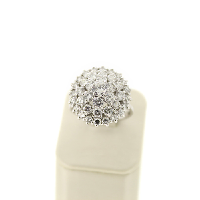 Ring Entourage Witgoud 18K Briljanten Tweedehands 99082-3052 Juwelier Clem Vercammen.jpg