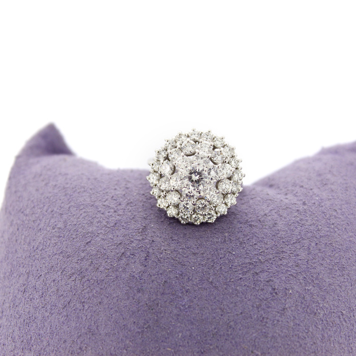 Ring Entourage Witgoud 18K Briljanten Tweedehands 99082-3052 Juwelier Clem Vercammen.jpg