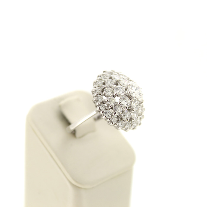 Ring Entourage Witgoud 18K Briljanten Tweedehands 99082-3052 Juwelier Clem Vercammen.jpg