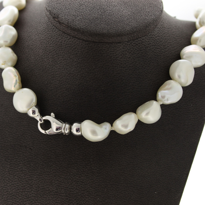 Collier Witgoud 18 Karaat Zoetwaterparels Tweedehands 98592-3061 Juwelier Clem Vercammen.jpg