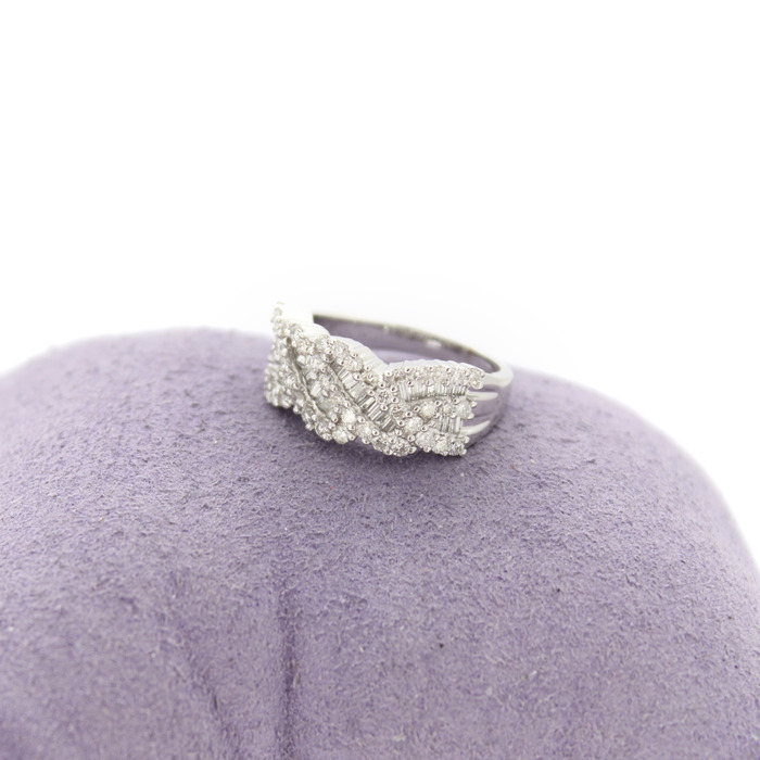 Ring Witgoud 18Karaat Briljanten Tapers Tweedehands 99506-3070 Juwelier Clem Vercammen.jpg