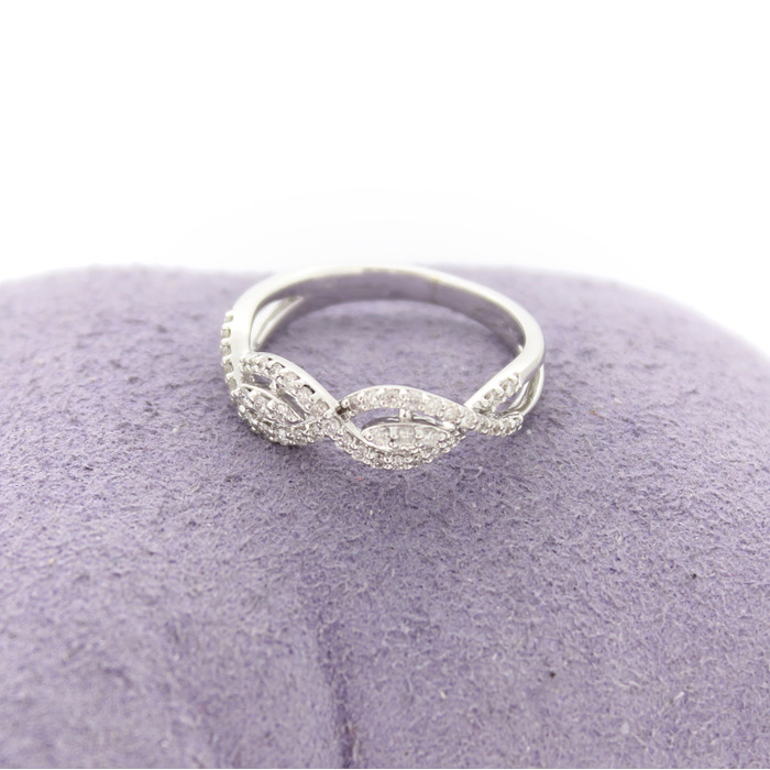 Ring Witgoud 18 Karaat Briljanten Tweedehands 99512-3068 Juwelier Clem Vercammen.jpg