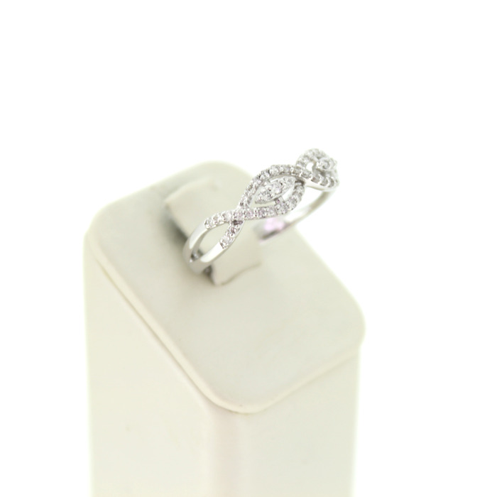 Ring Witgoud 18 Karaat Briljanten Tweedehands 99512-3068 Juwelier Clem Vercammen.jpg