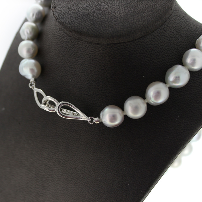 Collier Zilver Barok Parels Grijs Tweedehands 99608-3077 Juwelier Clem Vercammen.jpg