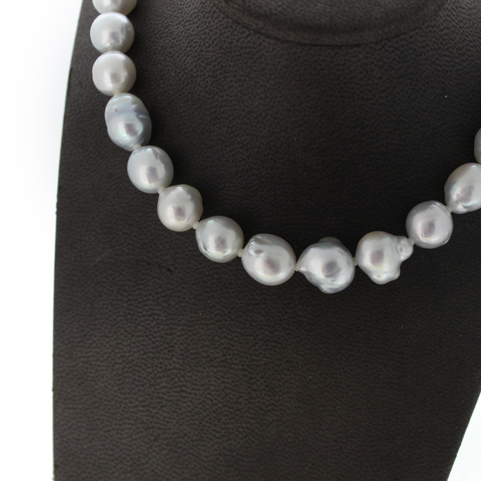 Collier Zilver Barok Parels Grijs Tweedehands 99608-3077 Juwelier Clem Vercammen.jpg