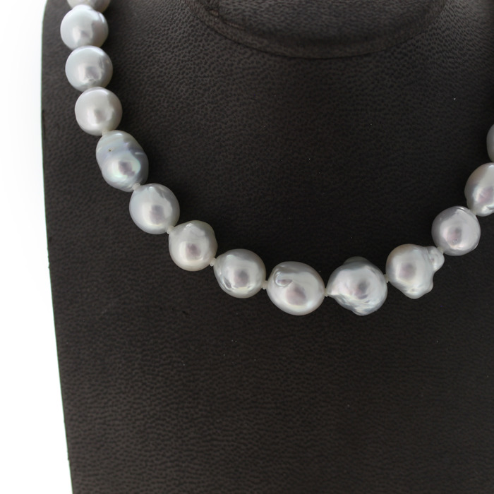 Collier Zilver Barok Parels Grijs Tweedehands 99608-3077 Juwelier Clem Vercammen.jpg