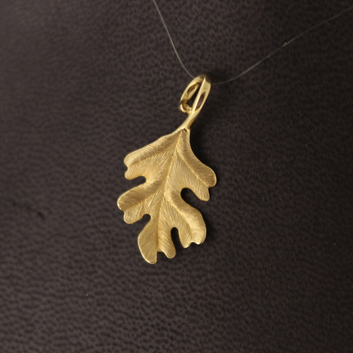 Ole Lynggaard Hanger Eikenblad A3007-402 18K Geelgoud Tweedehands 81801-3036 Juwelier Clem Vercammen.jpg
