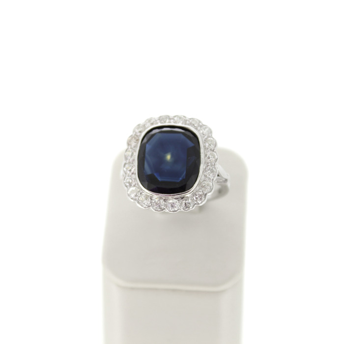 Ring Vintage Witgoud 18 Karaat Saffier Briljanten Tweedehands 81825-3110 Juwelier Clem Vercammen.jpg