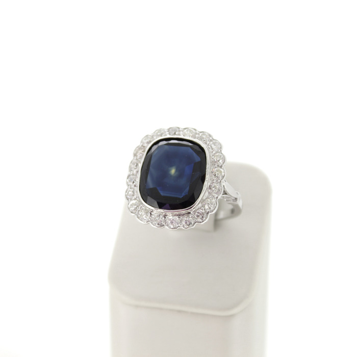 Ring Vintage Witgoud 18 Karaat Saffier Briljanten Tweedehands 81825-3110 Juwelier Clem Vercammen.jpg