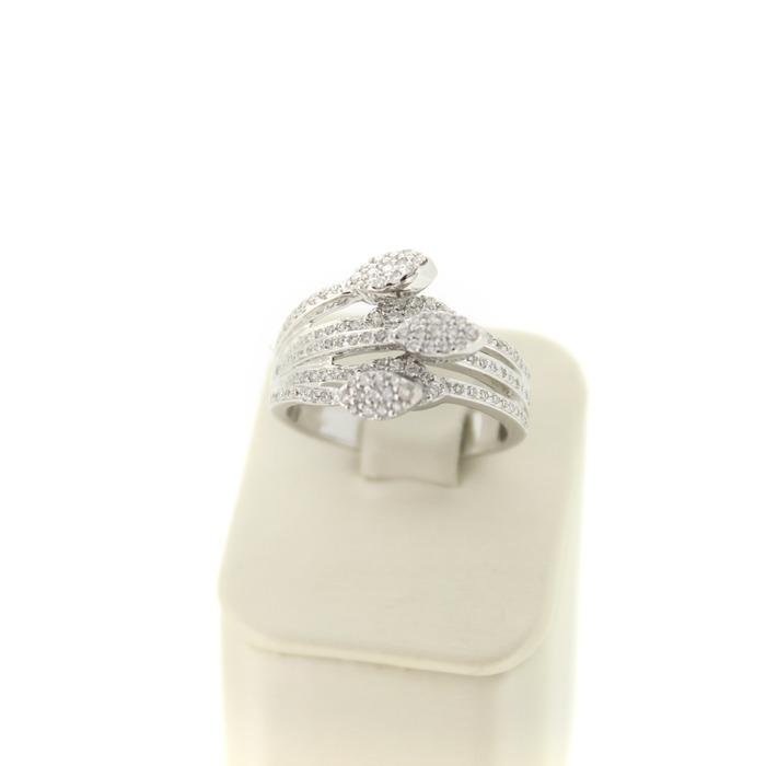 Ring Witgoud 18 Karaat Bladjes Briljanten Tweedehands 99508-3123 Juwelier Clem Vercammen.jpg