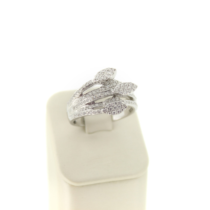 Ring Witgoud 18 Karaat Bladjes Briljanten Tweedehands 99508-3123 Juwelier Clem Vercammen.jpg