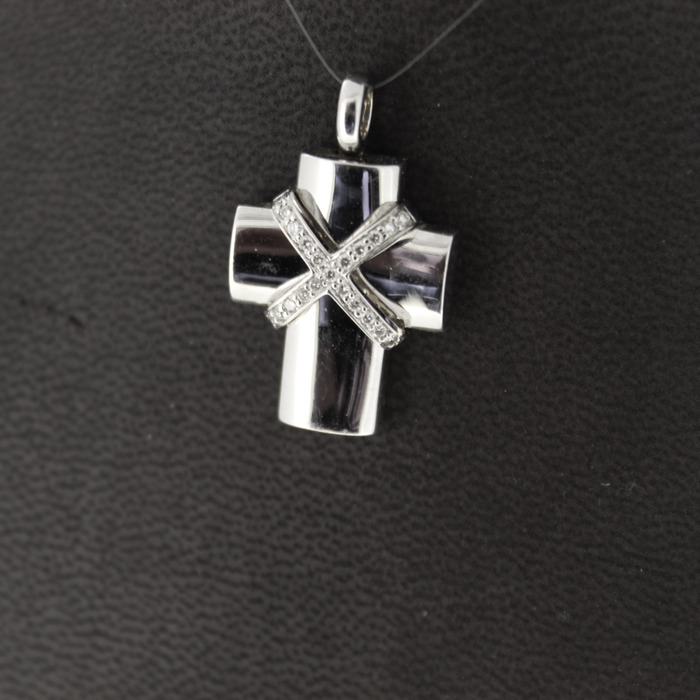 Hanger AL Coro Kruis Witgoud 18 Karaat Briljanten Tweedehands 1378-3116 Juwelier Clem Vercammen.jpg