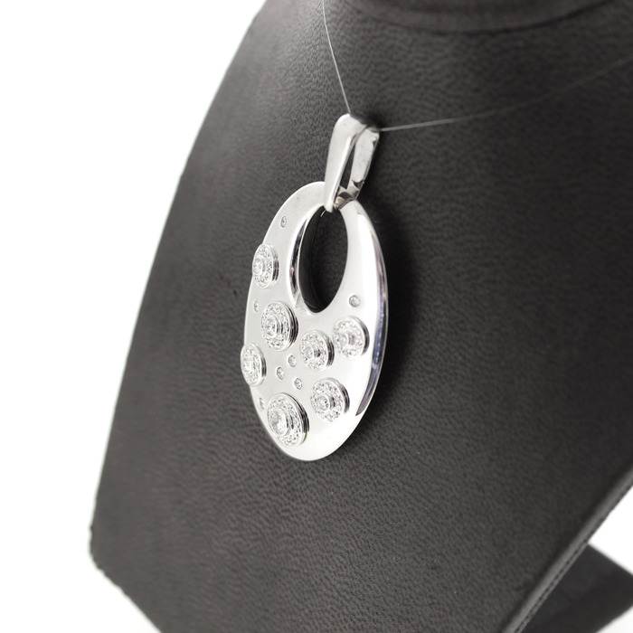 Hanger Hulchi Belluni Tweedehands 86391-2161 Juwelier Clem Vercammen.jpg