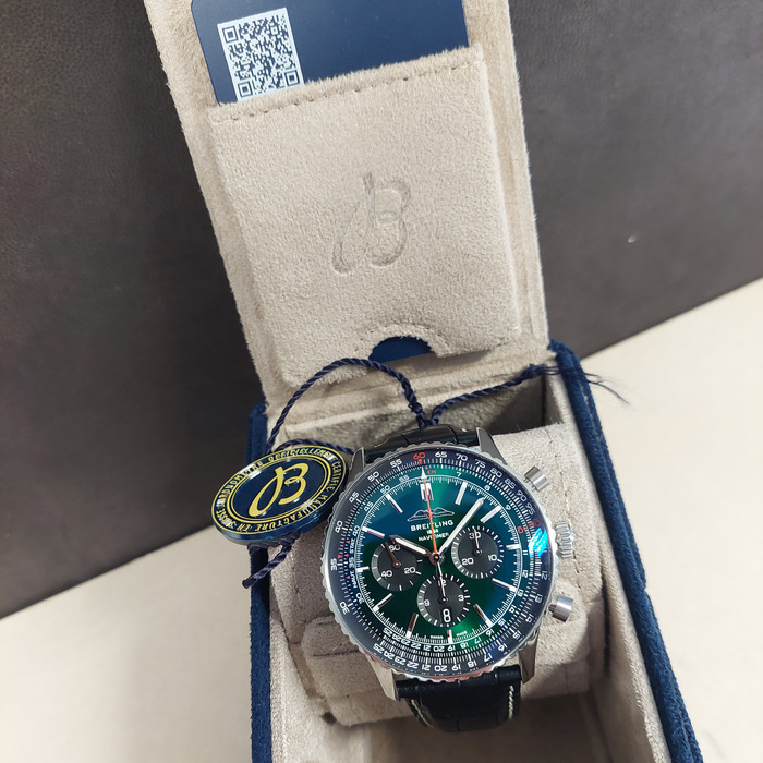 Breitling Navitimer B01 Chrono 46 AB0137241L1P1 Tweedehands 1484-2041 Juwelier Clem Vercammen.jpg