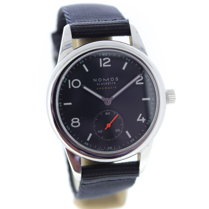 Nomos Club Neomatic Atlantic 741 Tweedehands 1309-2036 Juwelier Clem Vercammen.jpg