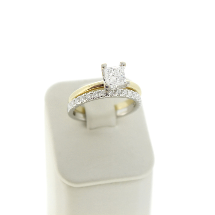 Ring set 2 Stuks Geelgoud 18K Witgoud 14K Princess Cut Briljanten Tweedehands 1062-3100-31001 Juwelier Clem Vercammen.jpg
