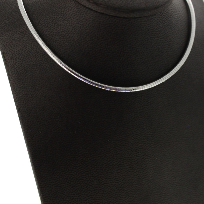 Omega Collier Witgoud 18 Karaat Tweedehands 1405-3127 Juwelier Clem Vercammen.jpg