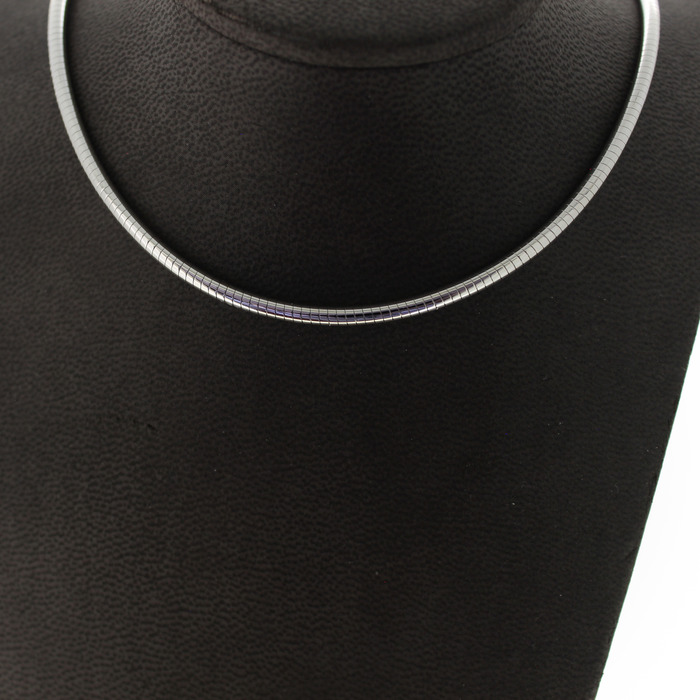 Omega Collier Witgoud 18 Karaat Tweedehands 1405-3127 Juwelier Clem Vercammen.jpg