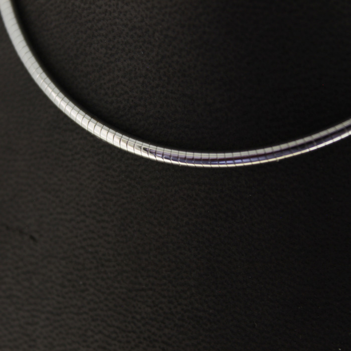 Omega Collier Witgoud 18 Karaat Tweedehands 1405-3127 Juwelier Clem Vercammen.jpg