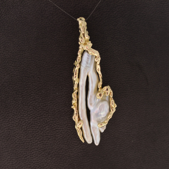 Hanger Geelgoud 18 Karaat Zoetwaterparel Tweedehands 81816-3086 Juwelier Clem Vercammen.jpg