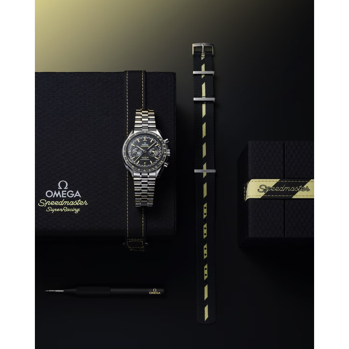 Omega Speedmaster Super Racing Spirate 329.30.44.51.003 Juwelier Clem Vercammen.jpg