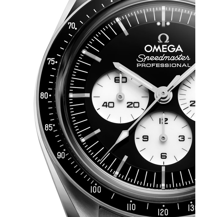 omega-speedmaster-moonwatch-professional-co-axial-master-chronometer-chronograph-31030425001004-1 1.jpg