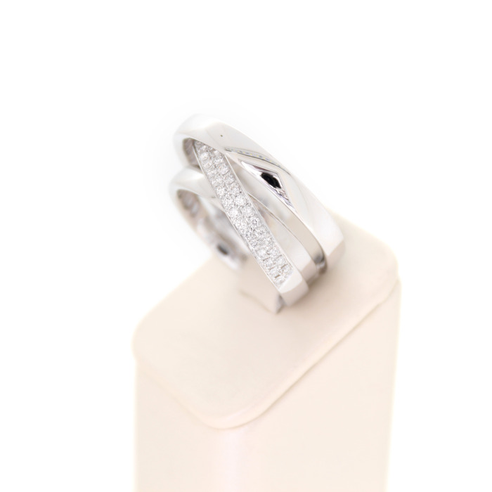 Ring Witgoud 18 Karaat Briljanten Pavzetting Tweedehands 1595-3139 Juwelier Clem Vercammen.jpg