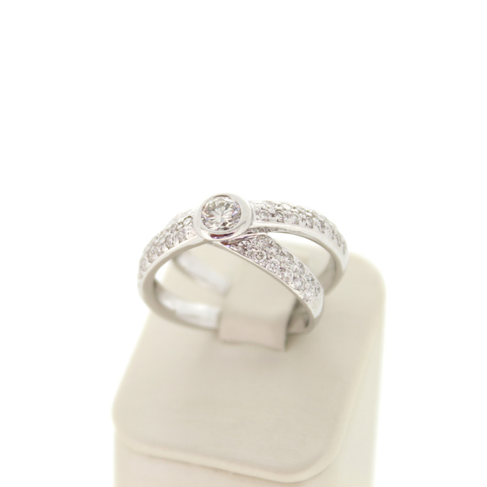 Ring Witgoud 18 Karaat Briljanten Tweedehands 99689-3131 Juwelier Clem Vercammen.jpg