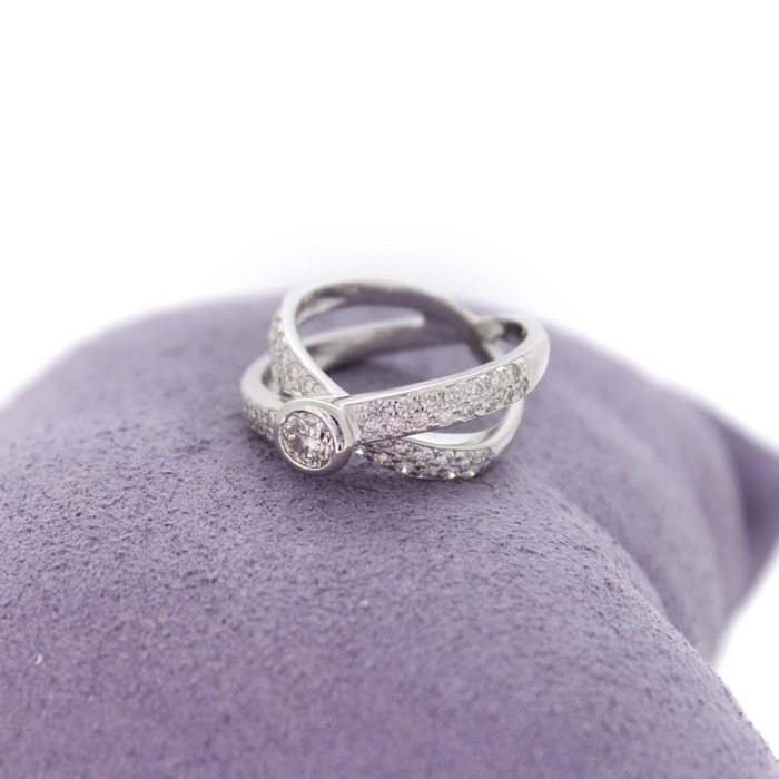 Ring Witgoud 18 Karaat Briljanten Tweedehands 99689-3131 Juwelier Clem Vercammen.jpg