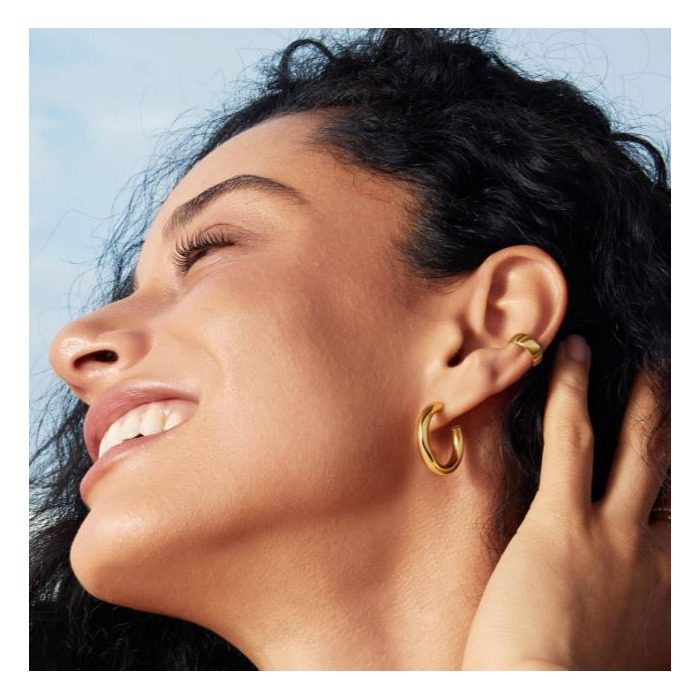 275793 01 Ania Haie Tide Echo Huggie Hoop Earrings E072-11G Juwelier Clem Vercammen.jpg